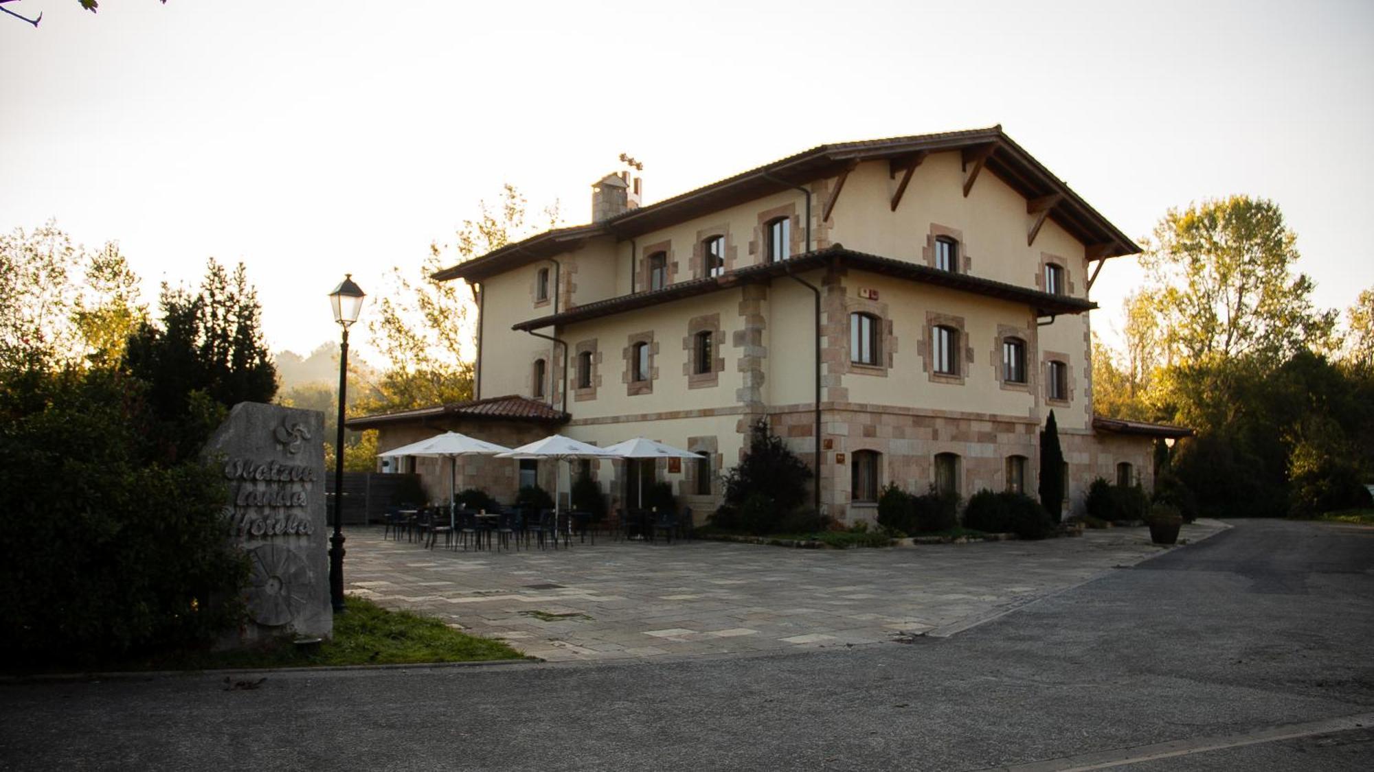 Olatzea Landa Hotela Arbizu Exterior photo